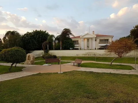 Elegant House Pareklisia beachfront, next to St. Raphael marina Swimming Pool, 5 bedrooms in Limassol luxury for sale For Super Rich