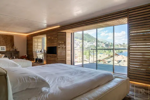 Luxury Penthouse Panoramic 200 sqm balcony and 360 degree view Outdoor jacuzzi & Spa, 4 bedrooms in St-Moritz search for sale For Super Rich Luxury Penthouse Panoramic 200 sqm balcony and 360 degree view Outdoor jacuzzi & Spa, 4 bedrooms in St-Moritz search for sale For Super Rich