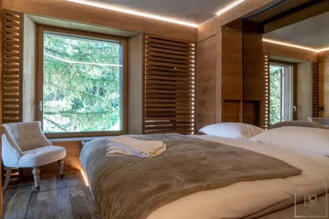Luxury Chalet Mountain View historical ones Tinus, 7 bedrooms in St-Moritz search for sale For Super Rich