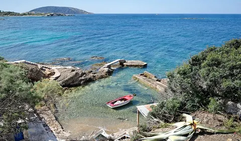 High-end Villa Waterfront two small private beaches, 7 bedrooms in Athens search for sale For Super Rich