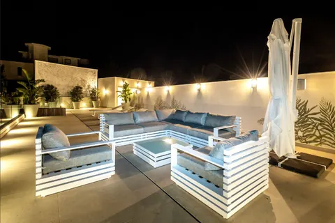 High-end Villa 10 cars Indoor & outdoor pool & sauna, 6 bedrooms in Benahavis - La Zagaleta - Marbella search for sale For Super Rich