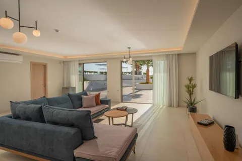 Luxury Villa Sea View, 6 bedrooms in Crete Classified ads for sale For Super Rich