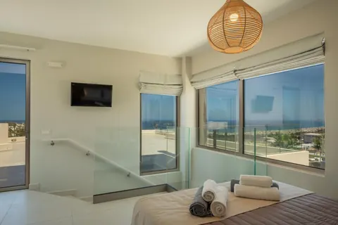 Luxury Villa Sea View, 6 bedrooms in Crete real estate for sale For Super Rich