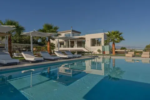 Luxury Villa Sea View, 6 bedrooms in Crete properties for sale For Super Rich