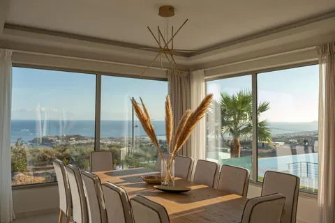 Luxury Villa Sea View, 6 bedrooms in Crete available for sale For Super Rich