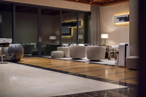Luxury Villa Sector E overlooks one of the very best scenic views, 6 bedrooms in Emirates Hills - Dubai deal for sale For Super Rich