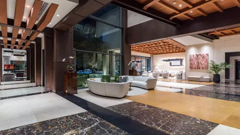 Luxury Villa Sector E overlooks one of the very best scenic views, 6 bedrooms in Emirates Hills - Dubai luxury for sale For Super Rich