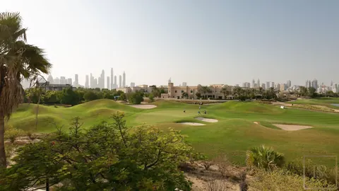 Luxury House Golf View private home elevator, 7 bedrooms in Emirates Hills - Dubai available for sale For Super Rich