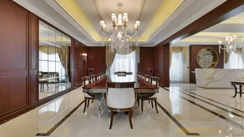 Luxury House Golf View private home elevator, 7 bedrooms in Emirates Hills - Dubai Classified ads for sale For Super Rich