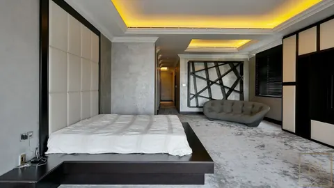 Luxury House Golf View private home elevator, 7 bedrooms in Emirates Hills - Dubai expensive for sale For Super Rich