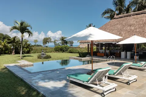 Luxury Villa Beach Front nestled in the heart of Club Med, 4 bedrooms in Albion Used for sale For Super Rich