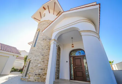 Luxury Villa Beach Front Sea View, 5 bedrooms in Pervolia Larnaka available for sale For Super Rich