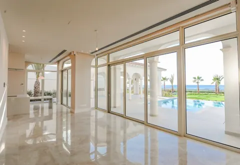 Luxury Villa Beach Front Sea View, 5 bedrooms in Pervolia Larnaka buy for sale For Super Rich