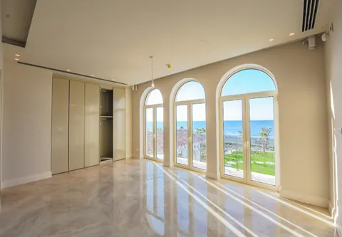 Luxury Villa Beach Front Sea View, 5 bedrooms in Pervolia Larnaka price for sale For Super Rich