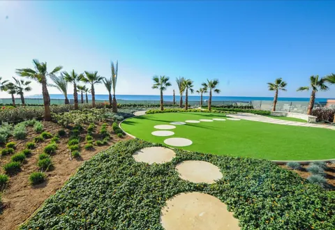Luxury Villa Beach Front Sea View, 5 bedrooms in Pervolia Larnaka Classified ads for sale For Super Rich