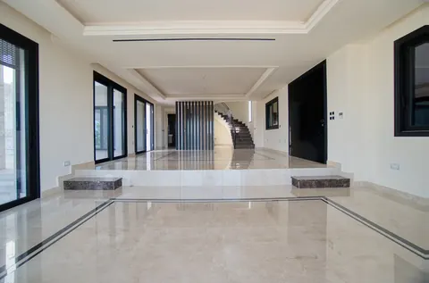 Luxury Villa stunning views of the city and the sea coast, Jacuzzi, 5 bedrooms in Panthea Limassol prix for sale For Super Rich