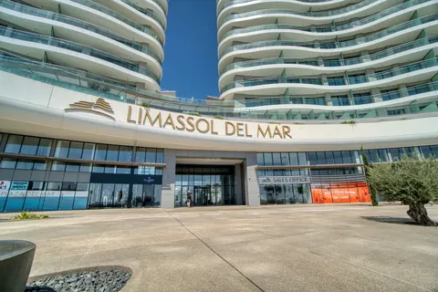 Luxury Apartment Seafront breathtaking Mediterranean view, 5 bedrooms in Limassol expensive for sale For Super Rich