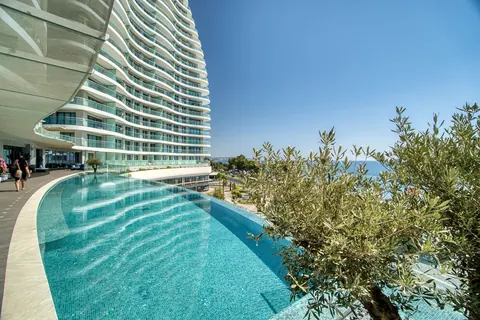 Luxury Apartment Seafront breathtaking Mediterranean view, 5 bedrooms in Limassol