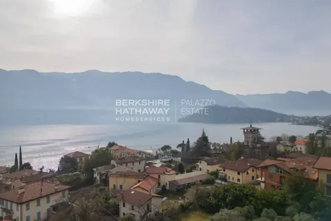 Century 18th Villa Lake View and park, 10 bedrooms in Tremezzina - Lake Como buy for sale For Super Rich