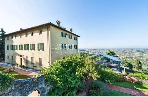 Historic Villa Panoramic View Swimming pool, 8 bedrooms in Pietrasanta - Tuscany available for sale For Super Rich