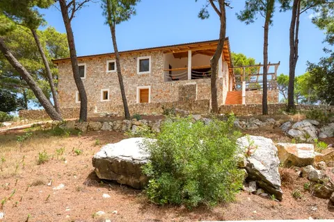 Country Villa Panoramic View private cove, 1st line to the sea, 4 bedrooms in Split price for sale For Super Rich