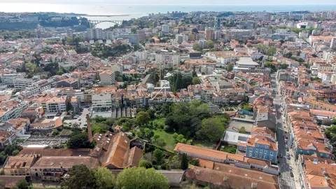 Majestic House Indoor Swimming Pool , 6 bedrooms in Cedofeita, Porto property for sale For Super Rich