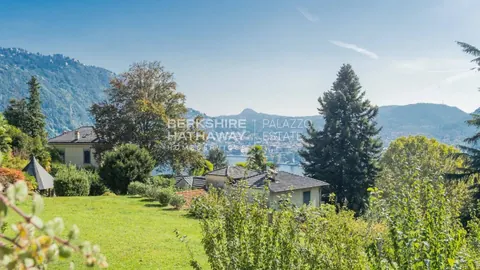 Elegant Villa Panoramic View swimming pool and jacuzzi, 8 bedrooms in Como ILO2516.1 for sale For Super Rich
