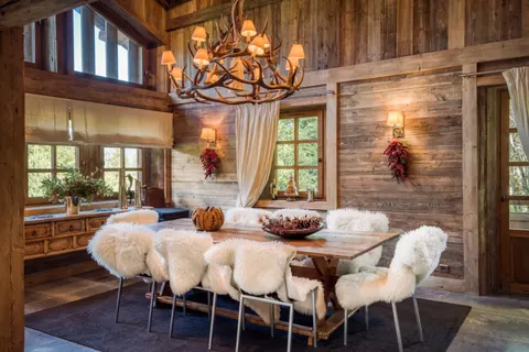 Luxury Chalet Mountain View hammam, children's playroom, and cinema, 7 bedrooms in Megève PM1-522 for sale For Super Rich