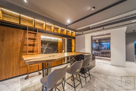 contemporary Villa City View balcony overlooking splendid sea views, 7 bedrooms in Palm Jumeirah - Dubai property for sale For Super Rich