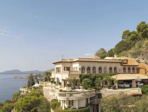 Luxury Villa Beach Front with unrivalled views, 7 bedrooms in Mallorca