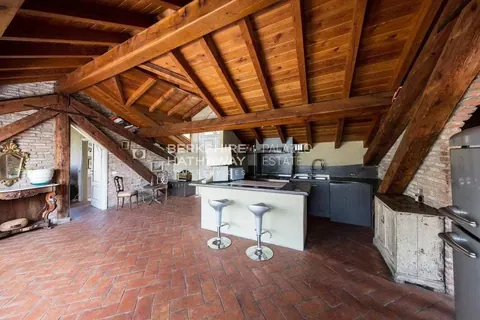 Elegant Villa Panoramic lake view, 9 bedrooms in Blevio - Como real estate for sale For Super Rich