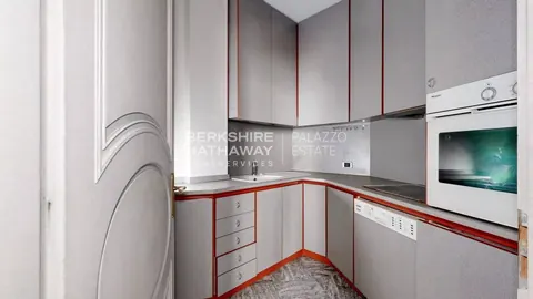 Prestigious Apartment within the charming courtyard, 5 bedrooms in Milan price for sale For Super Rich