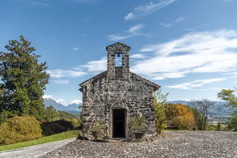 Premium Villa Mountain View with panoramic hillside, 7 bedrooms in Santa Giustina 1828 for sale For Super Rich