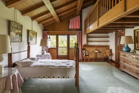 Premium Villa Mountain View with panoramic hillside, 7 bedrooms in Santa Giustina search for sale For Super Rich