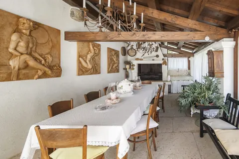 Premium Villa Mountain View with panoramic hillside, 7 bedrooms in Santa Giustina real estate for sale For Super Rich