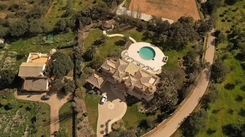 Luxury Villa Panoramic View Cinema, 4 bedrooms in Loulé best for sale For Super Rich