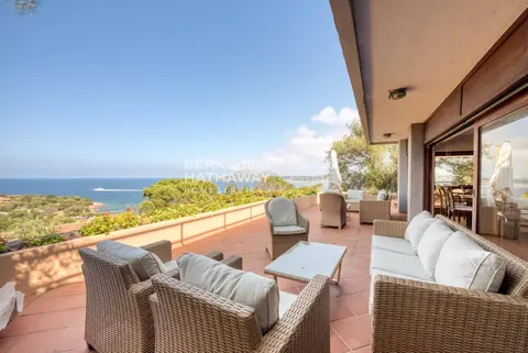 Premium Villa Lalla Panoramic sea view, 7 bedrooms in Porto Rotondo search for sale For Super Rich