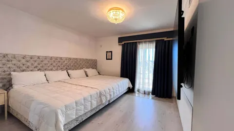 Luxury Villa Sea View Tennis court, 5 bedrooms in Loulé ads for sale For Super Rich