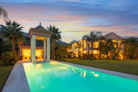 Luxury Villa Andalucia in gated community Home cinema, pool, several bedrooms in Marbella coming soon for sale For Super Rich