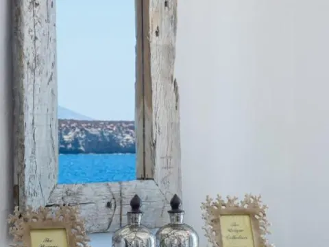 Luxury Hotel Beach Front Panoramic View, 16 bedrooms in Paros value for sale For Super Rich