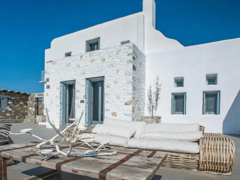 Luxury Hotel Beach Front Panoramic View, 16 bedrooms in Paros photos for sale For Super Rich