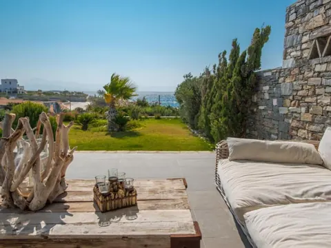 Luxury Hotel Beach Front Panoramic View, 16 bedrooms in Paros image for sale For Super Rich