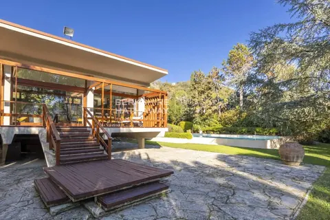 Architectural Villa large swimming pool, 6 bedrooms in Florence search for sale For Super Rich Architectural Villa large swimming pool, 6 bedrooms in Florence search for sale For Super Rich