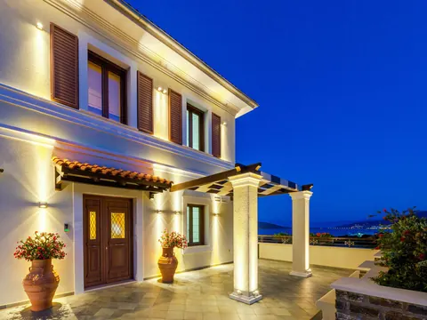 Premium Villa Sea View Mediterranean lifestyle, 5 bedrooms in Crete search for sale For Super Rich