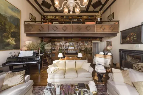 Venetian Villa Panoramic View on the hills, 10 bedrooms in Conegliano - Veneto Classified ads for sale For Super Rich