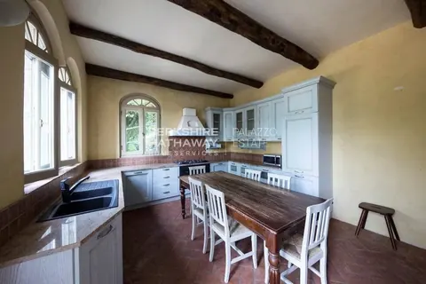 Elegant Villa Panoramic lake view, 9 bedrooms in Blevio - Como ultra luxury for sale For Super Rich