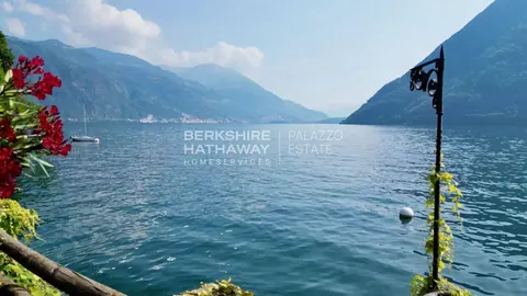 Elegant Villa Lake View directly on the shores, 5 bedrooms in Brienno - Lake Como deal for sale For Super Rich