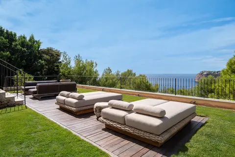 Finca style Villa Panoramic View, Mediterranean garden, 6 bedrooms in Mallorca available for sale For Super Rich