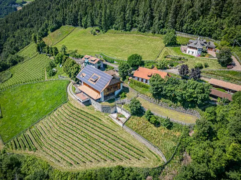 Luxury Ranch/Farm Panoramic View Mountain View, 8 bedrooms in Ritten South Tyrol available for sale For Super Rich