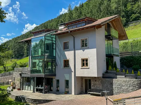 Luxury Ranch/Farm Panoramic View Mountain View, 8 bedrooms in Ritten South Tyrol buy for sale For Super Rich